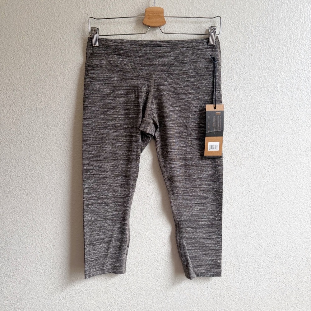 NWT Nobull Heathered Brown Capri Leggings Women’s Size Large